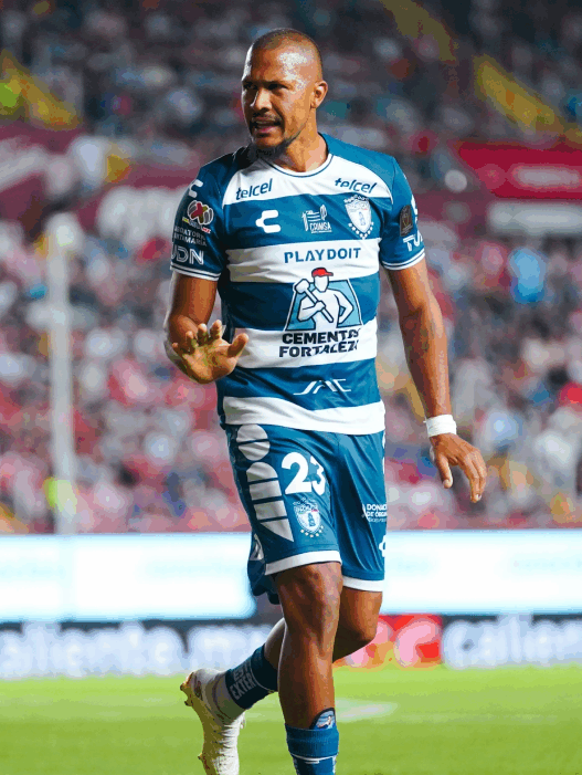 Pachuca negocia por Giakoumakis y León apunta a Salomón Rondón