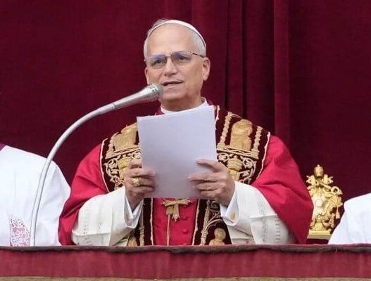 Papa León XIV insta a Ucrania y Rusia a dialogar por la paz