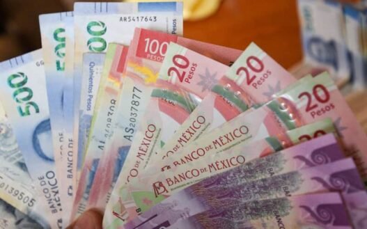 Movimiento Ciudadano propone aguinaldo hasta 30 días por antigüedad