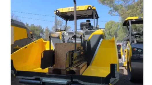 Sheinbaum anuncia adquisición de 30 trenes para carreteras federales