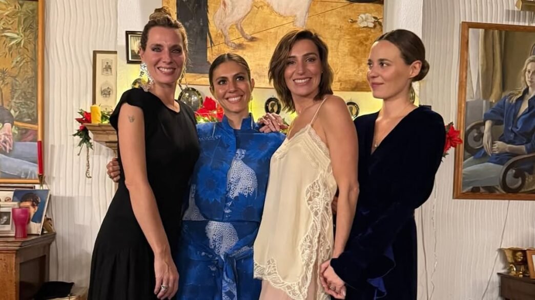 Los estilos navideños de las hijas de Bertín Osborne