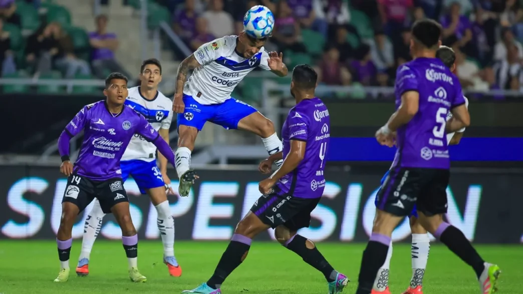 Monterrey golea 5-1 a Mazatlán y suma seis puntos en Liga MX