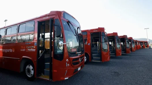 PRI se opone al alza de tarifa en transporte público de Jalisco