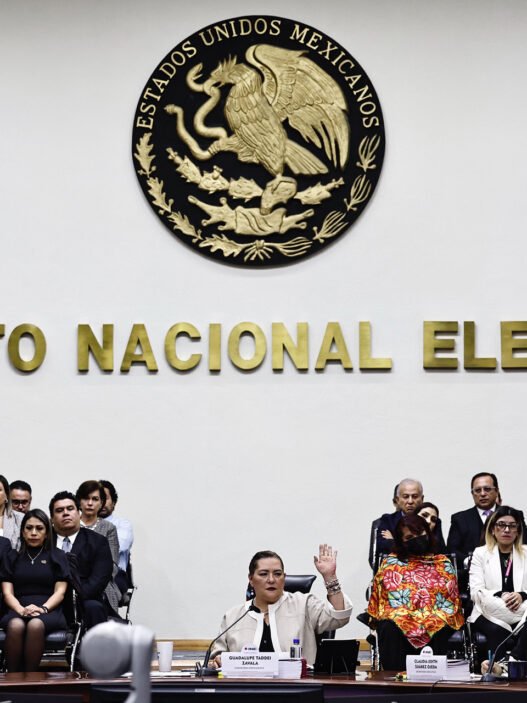INE propone reforma electoral con voto electrónico e inteligencia artificial
