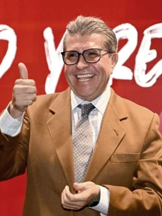 Monreal rechaza eliminar diputaciones plurinominales en reforma electoral