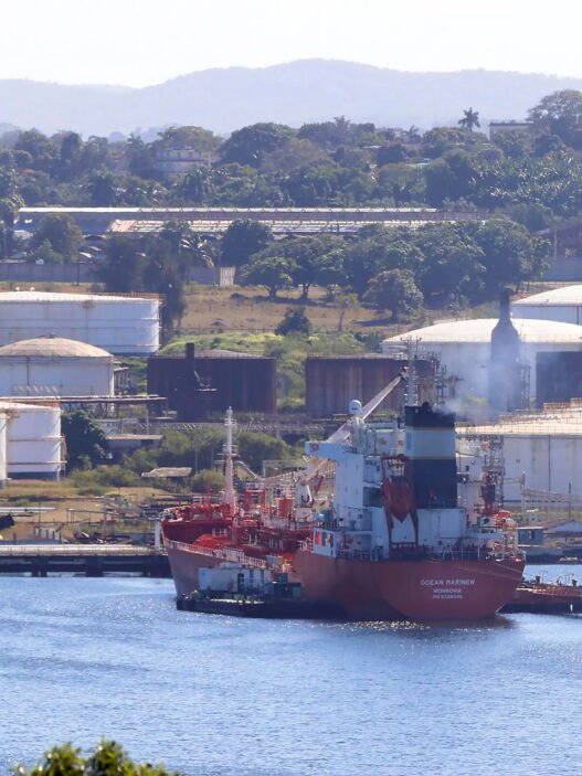 Cuba acusa a EE.UU. de bloqueo petrolero y alerta crisis energética