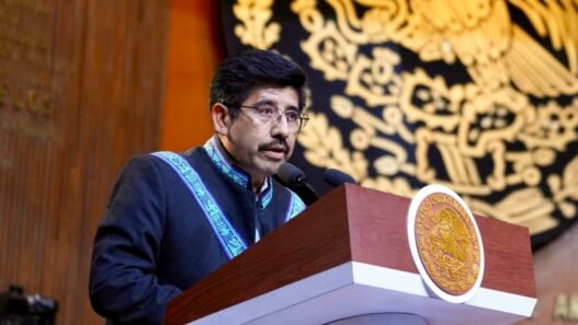 Sheinbaum llama a humildad tras disculpa de Aguilar por incidente