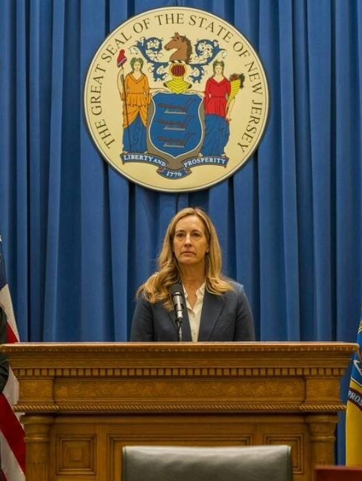 Nueva Jersey habilita portal para denunciar acciones del ICE