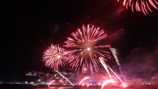 Arranca el Carnaval Internacional de Mazatlán 2026 con 25 mil asistentes