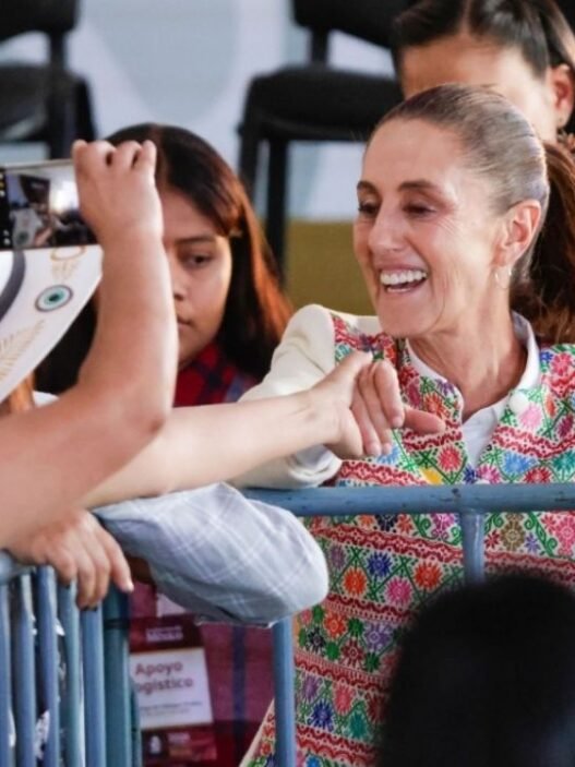 Sheinbaum urge a Morena a fortalecer trabajo territorial en BC