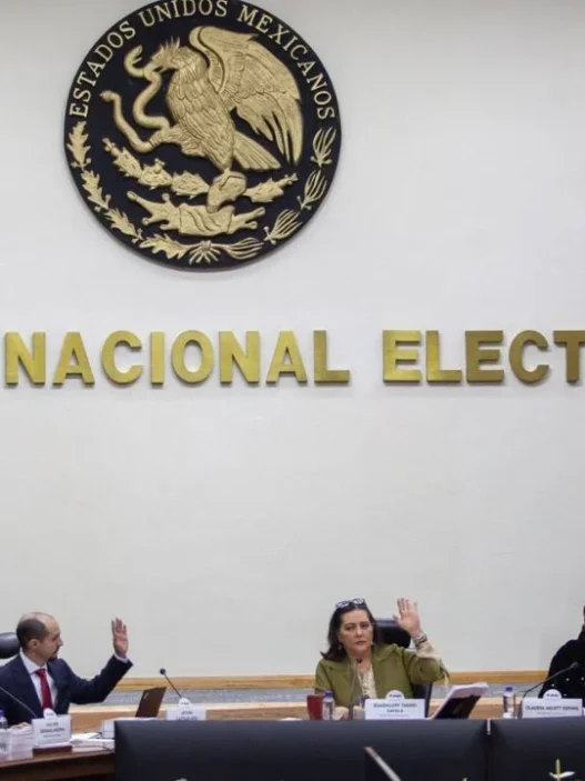 INE multa a partidos por 1.7 millones en proceso electoral 2021