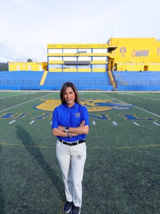 Gisela Aguilar, primera entrenadora mujer en Auténticos Tigres UANL