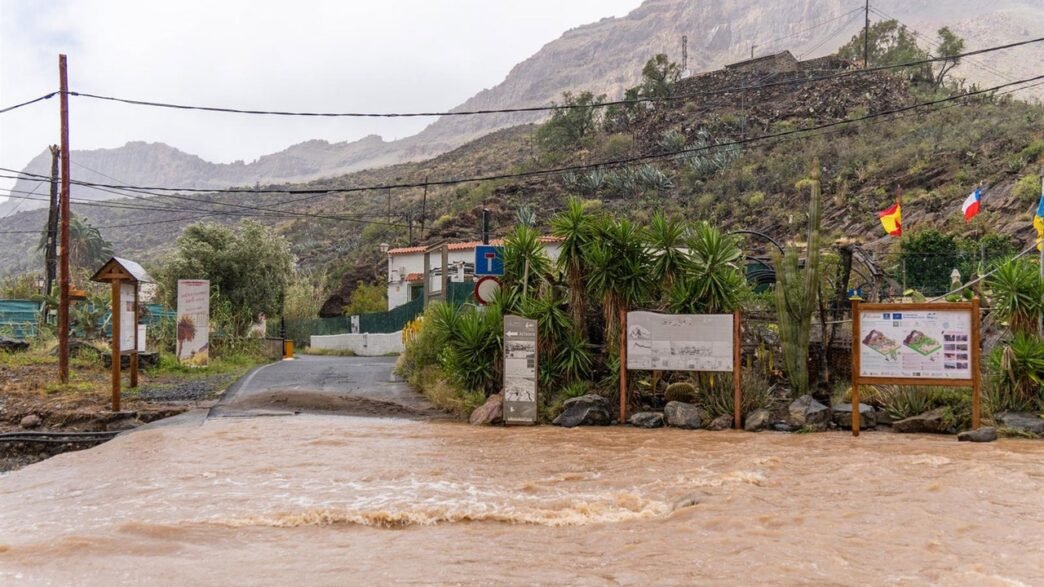 Borrasca Therese deja 2.100 incidentes e inundaciones en Canarias