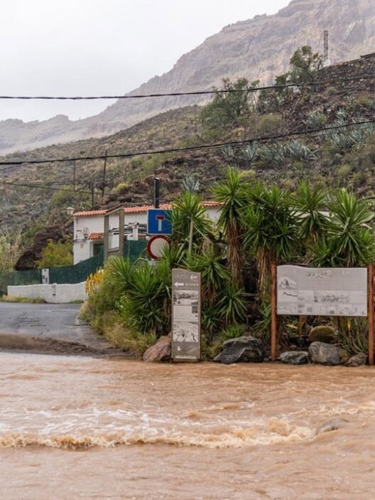 Borrasca Therese deja 2.100 incidentes e inundaciones en Canarias