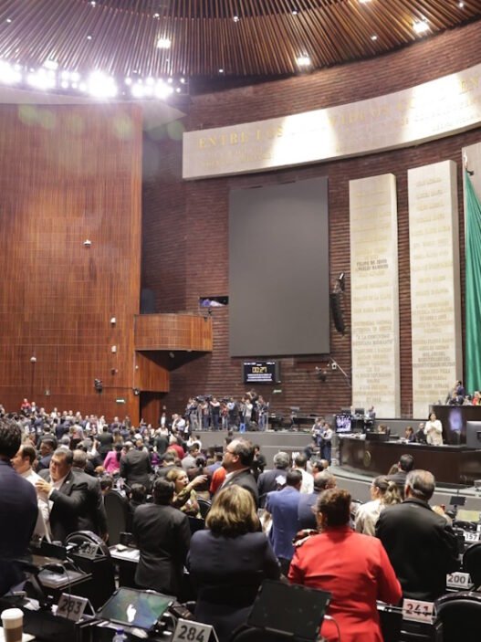 Diputados aprueban Plan B de la reforma electoral con 377 votos