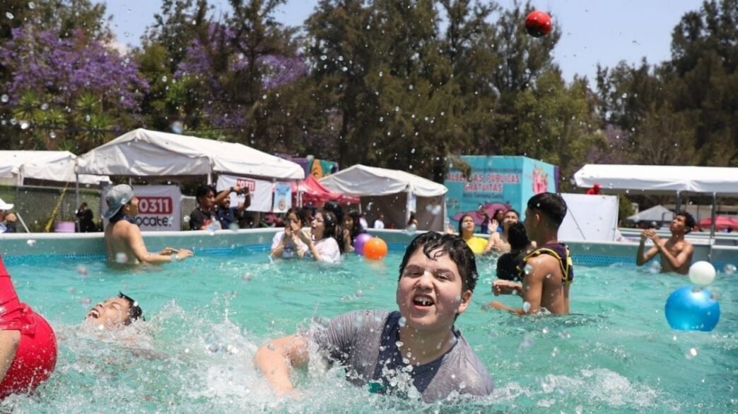 Vacaciones de verano dejarán 883 mil millones al turismo en México