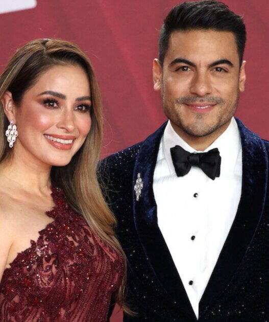 Carlos Rivera y Cynthia Rodríguez anuncian el embarazo de su hija María
