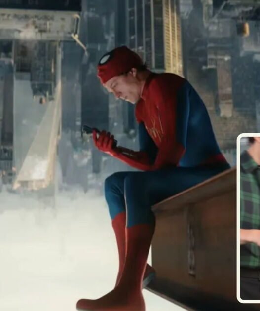 Jorge Campos regala su icónica camiseta a Tom Holland por Spider-Man