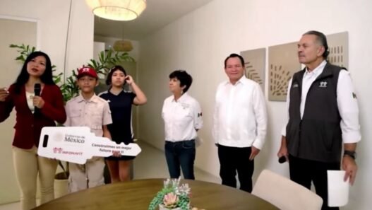 Gobierno entrega 208 viviendas del Programa Bienestar en Yucatán
