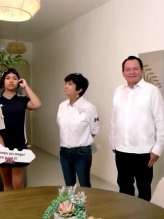 Gobierno entrega 208 viviendas del Programa Bienestar en Yucatán