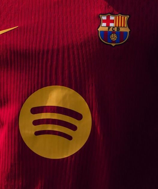 Andrés Iniesta: 32 títulos con Barcelona y legado junto a Messi