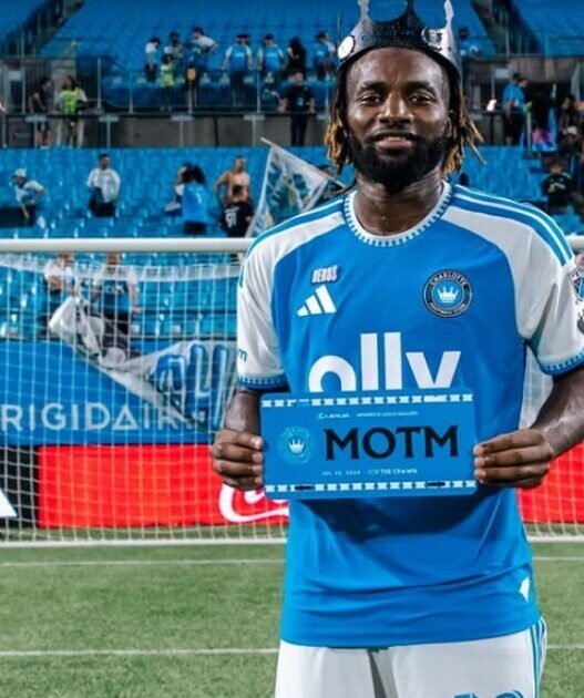 Saint-Maximin debuta con asistencia y triunfo en Charlotte FC