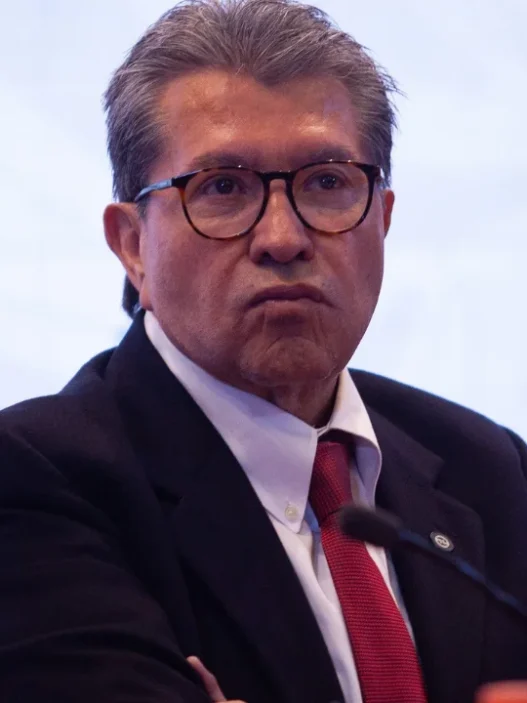 Monreal rechaza aumentar penas para funcionarios ligados al narco