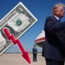 Peso se aprecia tras Paquete Económico 2027; dólar cae a $16.90