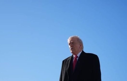 Trump critica a Suprema Corte por fallo sobre voto por correo en EE UU