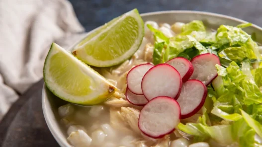 Remedios y prevención contra la indigestión por pozole festivo